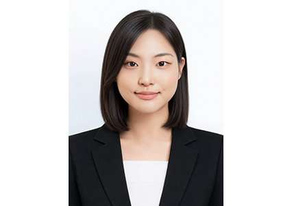 '[법학전문대학원] 졸업생 홍나현 씨'