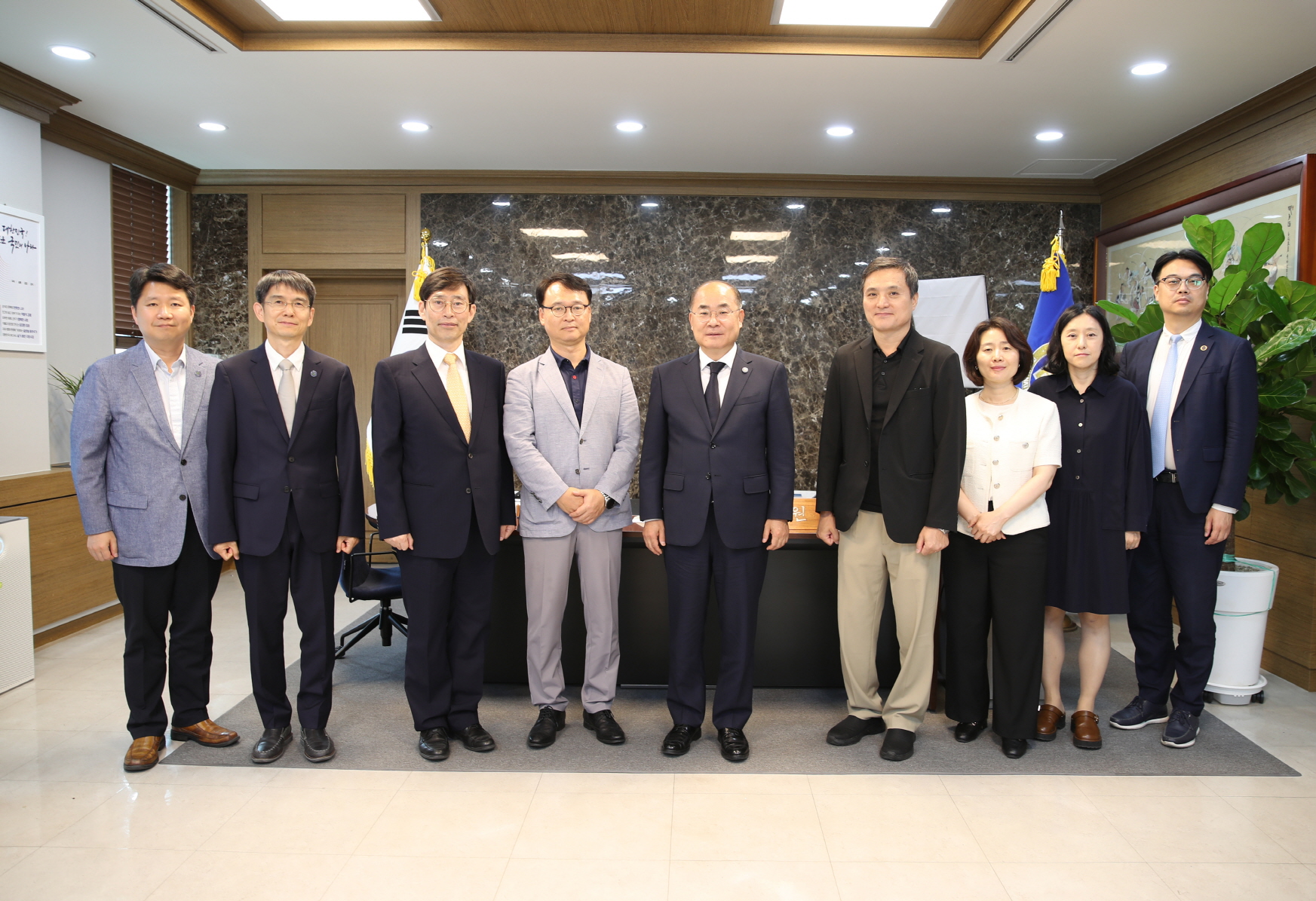'내빈 접견_조성찬 삼성디스플레이 부사장'