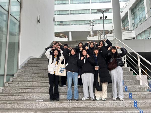 '유성여자고등학교 1학년'의 첨부파일 이미지