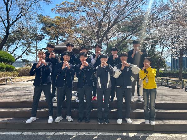 '진주고등학교 1학년'의 첨부파일 이미지