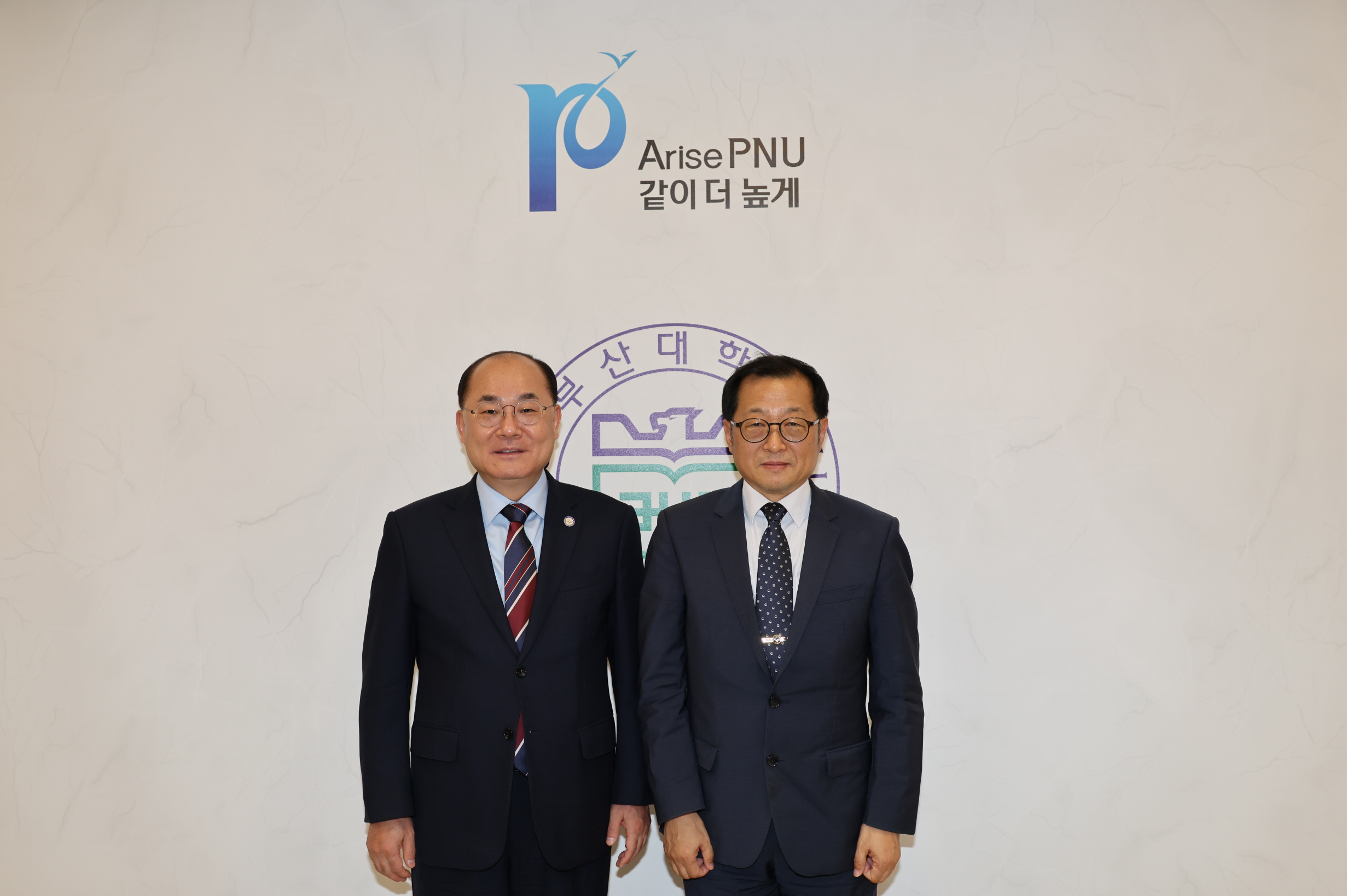 '내빈 접견_박상욱 법무부 출입국 정책단장'